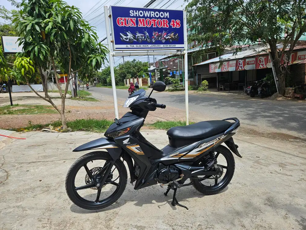D jual honda supra x 125 tahun 2022