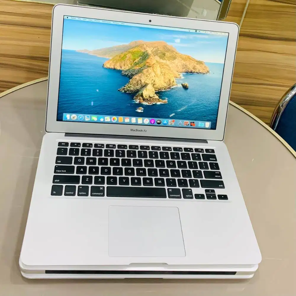 LAPTOP MACBOOK AIR 2017 CORE i7 BERGARANSI DL-DC