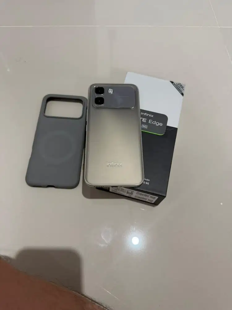 Infinix Note Edge 5G 8+8 /256