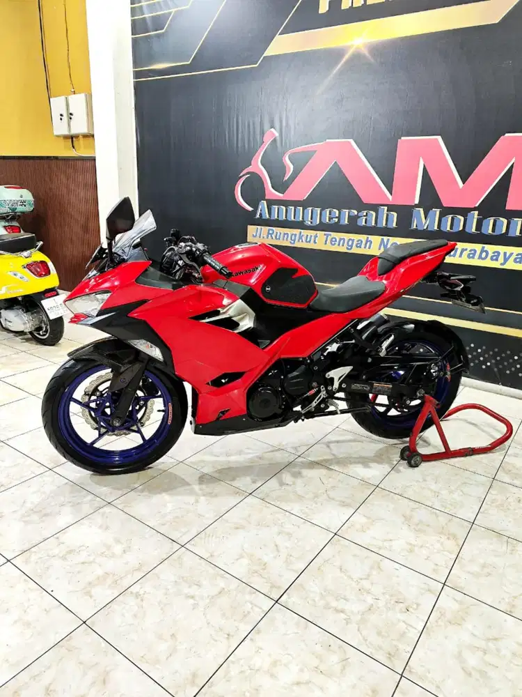 Anugerah motor rungkut Kawasaki New Ninja 250 FI QS TH 2021 odo 15rb
