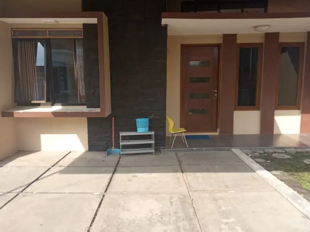 Dijual Rumah Townhouse Eksklusif komplek Metro Margahayu , kota bandung