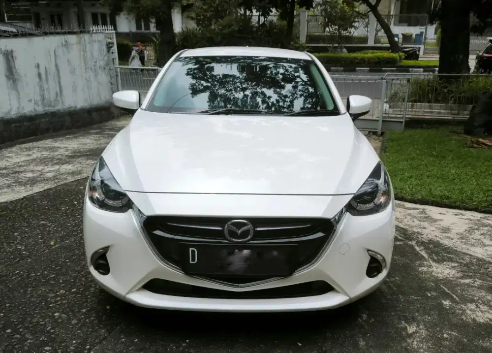 Dijual MAZDA 2 thn.2017