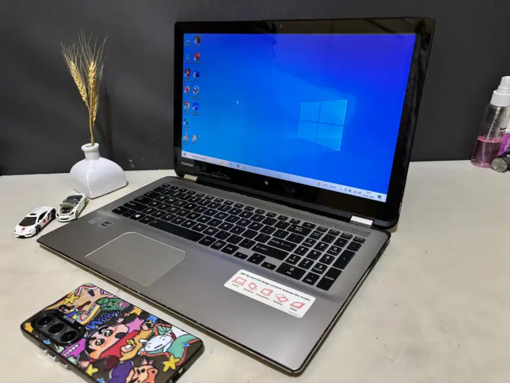 Jual Laptop Toshiba SatellitecP55W-B Core i7 Gen 6 Ram 8Gb Ssd 256Gb