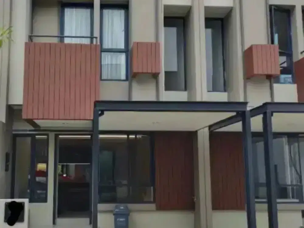 Dijual! Rumah 2 Lantai Full Furnished Tabebuya di Lokasi Strategis BSD