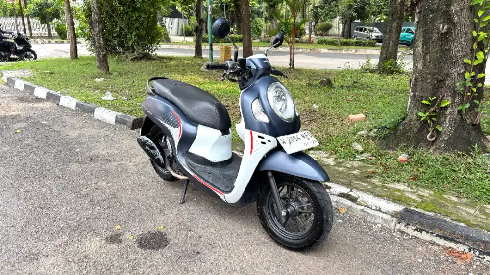 Honda scoopy iss 2023