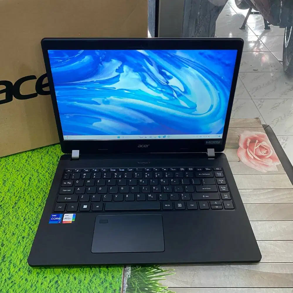New Acer Travelmate P214 Core i7-1165G7 RAM 16GB SSD 512GB 14 FHD