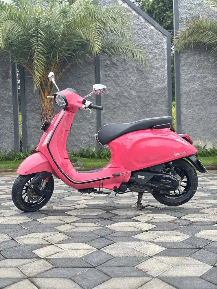 Vespa Sprint S 150 ABS IGet 2024 Warna Pink Odo 4rb Koko Motor
