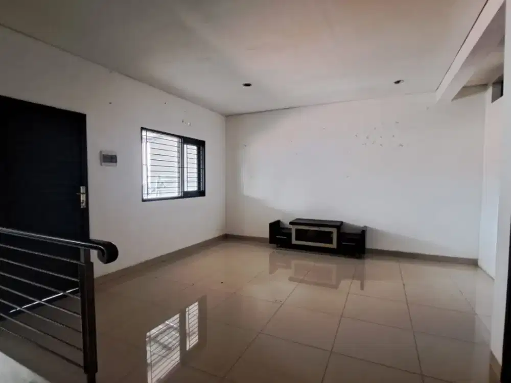 A70 Jual Rumah di Tomang Petojo Tanjung Duren Ready Bagus