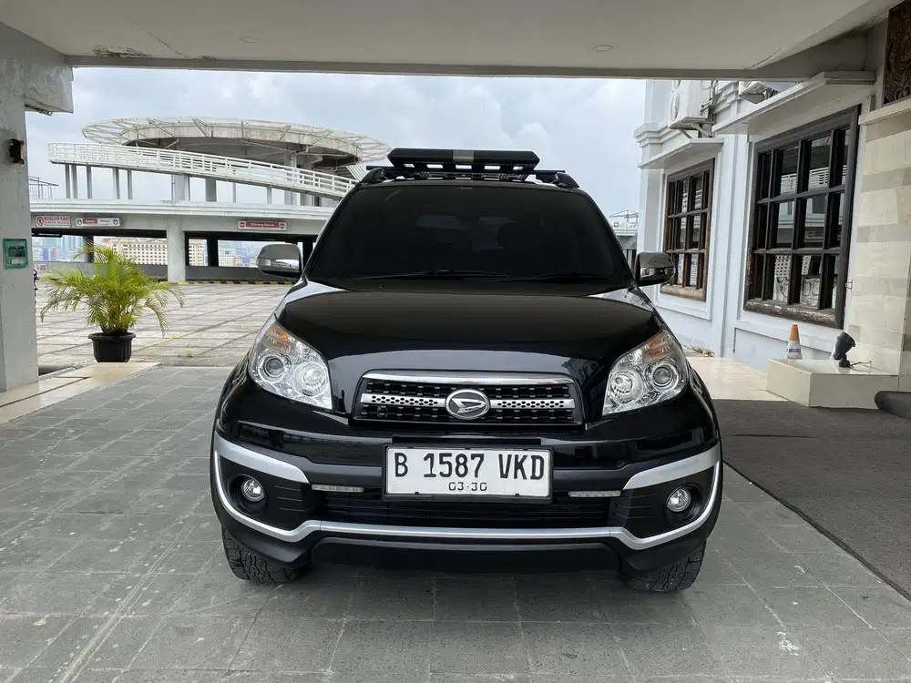 Daihatsu Terios TX 2015