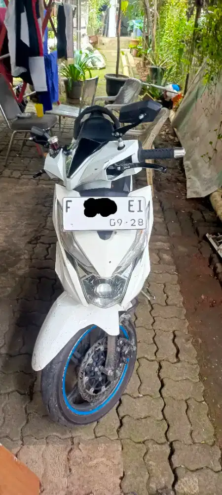 beat fi tahun 2018 putih