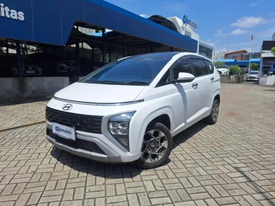 LOW DP Hyundai Stargazer 1.5 Prime Bensin-AT 2023 KIQ