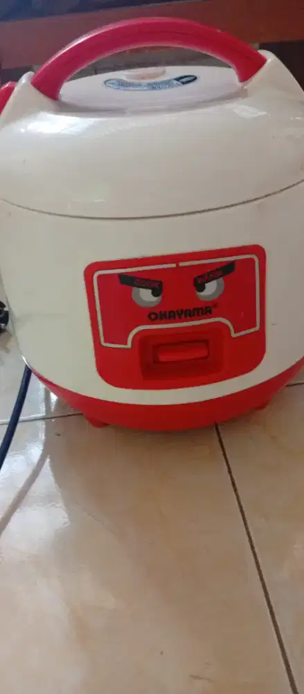 Rice cooker mini merk Okayama