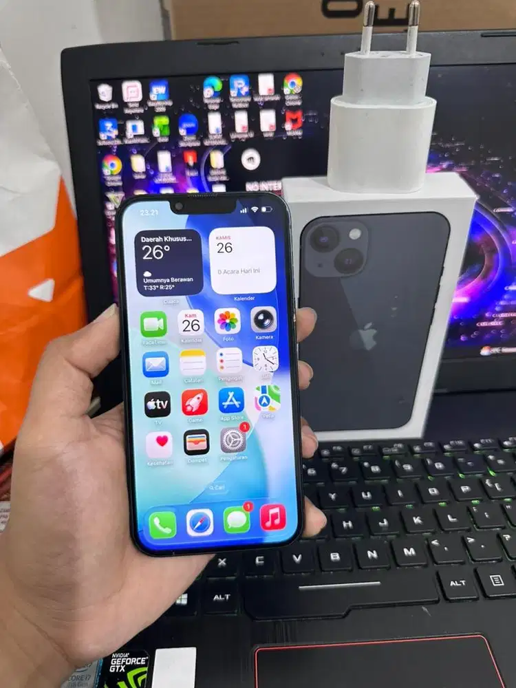 Iphone 13 128 GB Fullset ex inter. Bisa semua kartu
