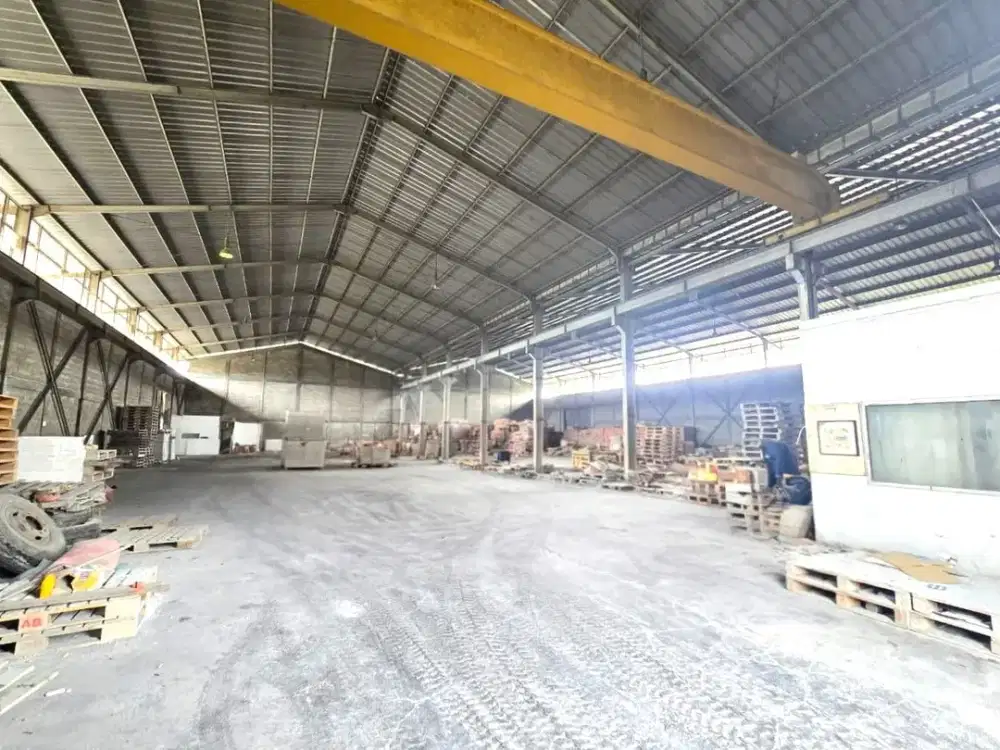Gudang siap pakai 2lt luas 5582m Rorotan Cilincing Jakarta Utara
