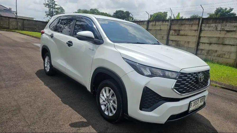 Toyota Innova Zenix 2.0 G Hybrid 2023 Putih KM40Rbuan TGN1 No LAkaBanj