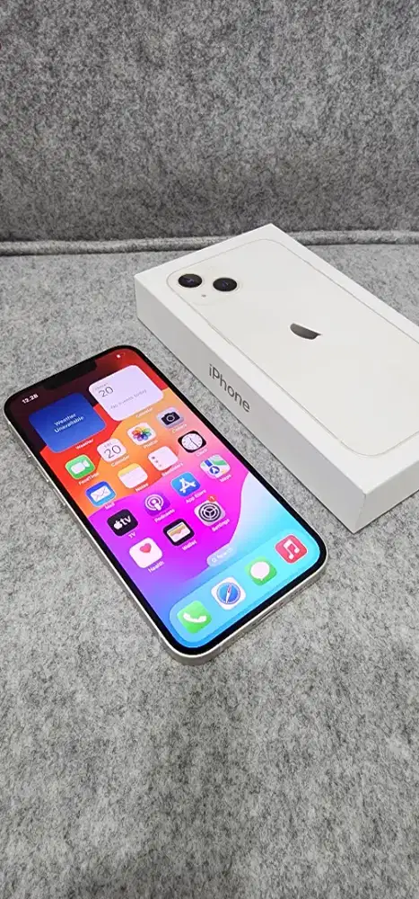 iphone 13 256 starlight 
garansi ibox