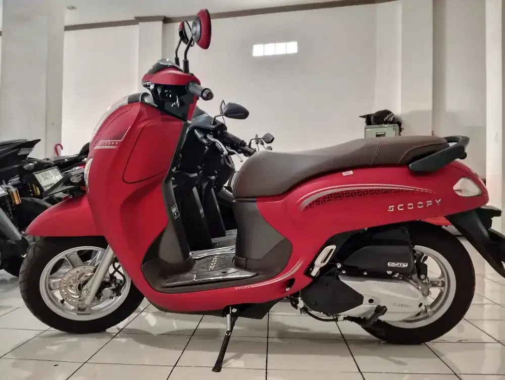SCOOPY PRESTIGE 2025 KM 1K PAJAK ON CASH KREDIT DP 1JT