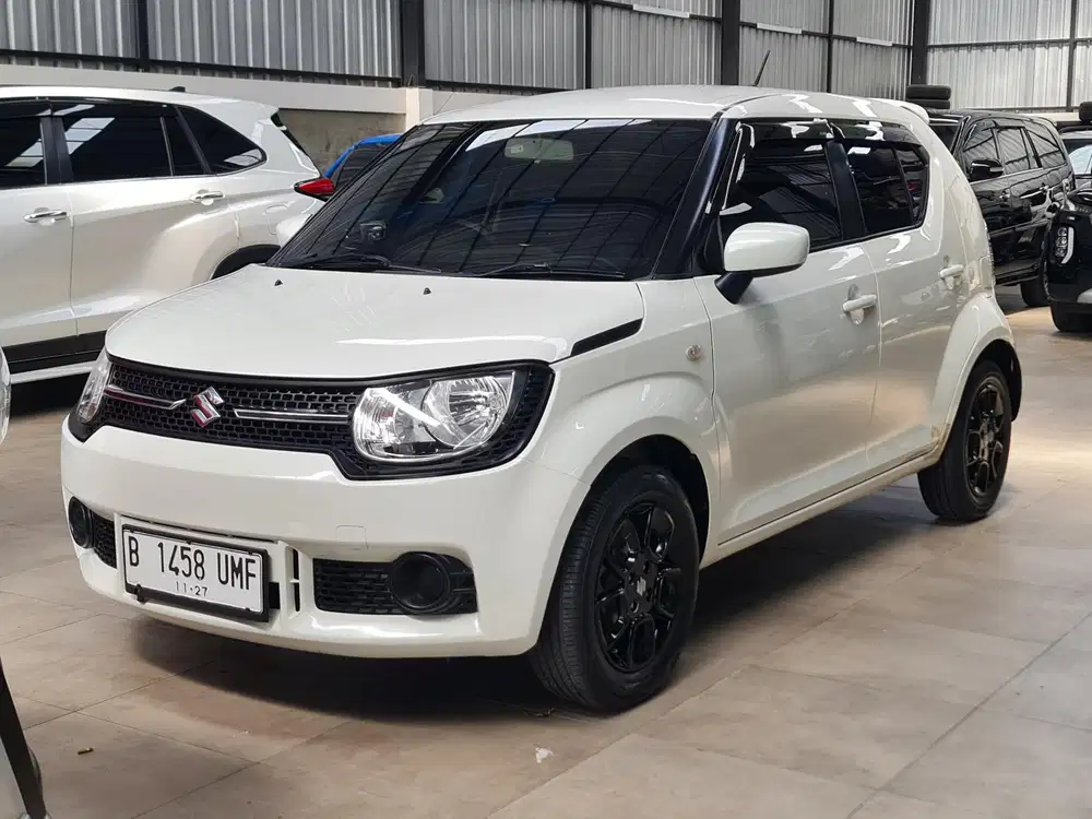 Suzuki ignis 2019 matic pajak jalan