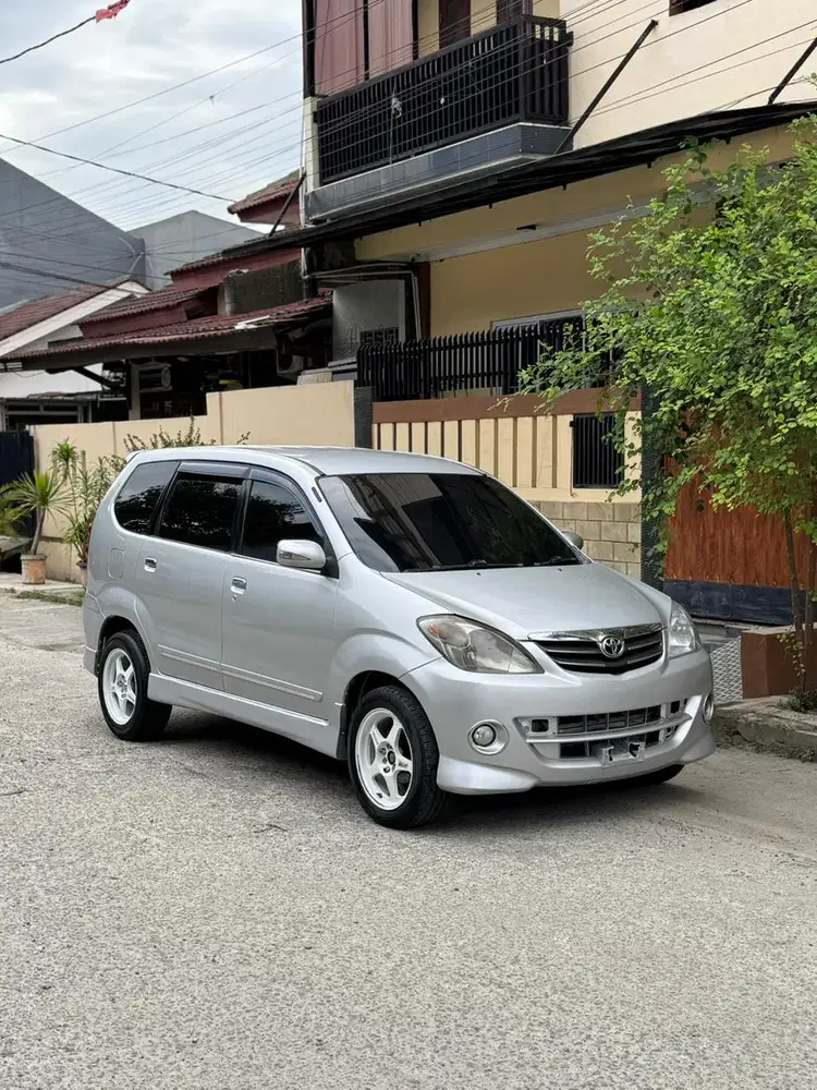 Toyota Avanza 2008 Bensin