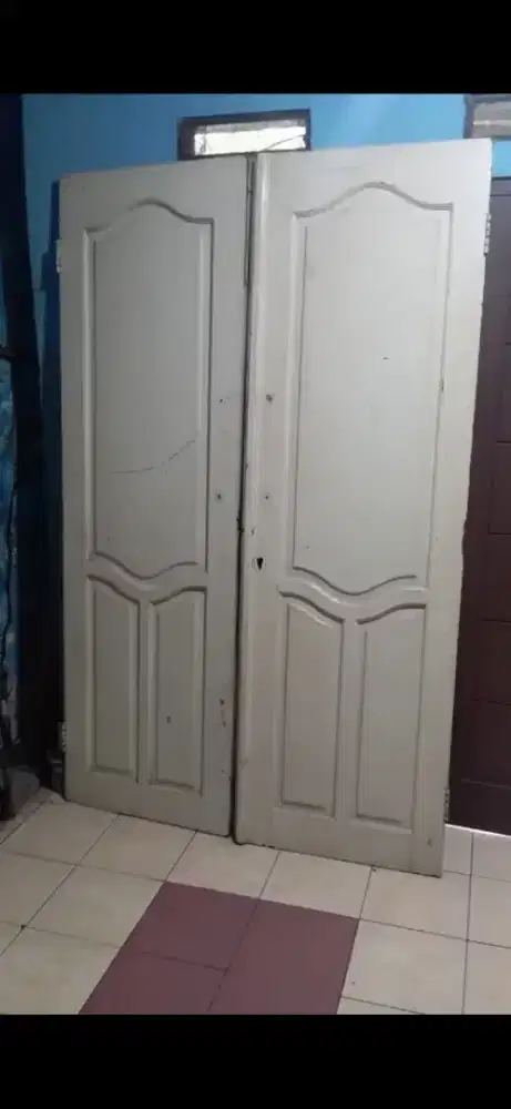 Pintu kayu & jendela kayu