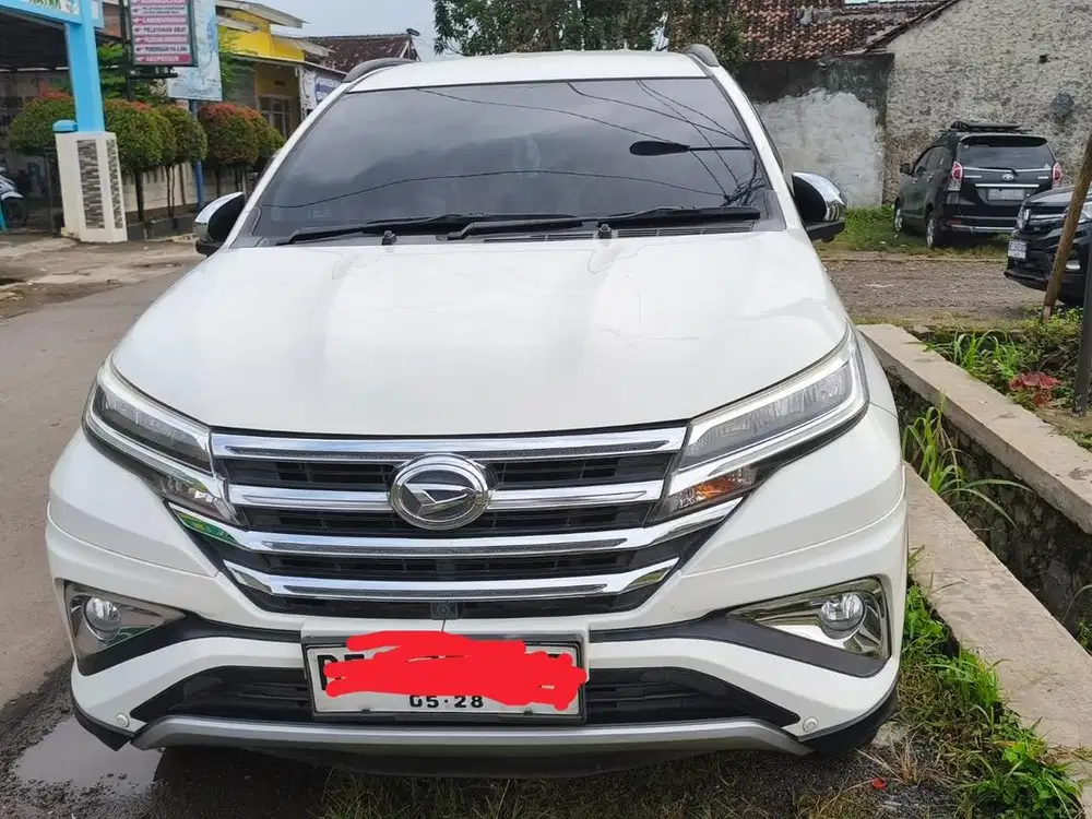 Daihatsu terios r deluxe 2018