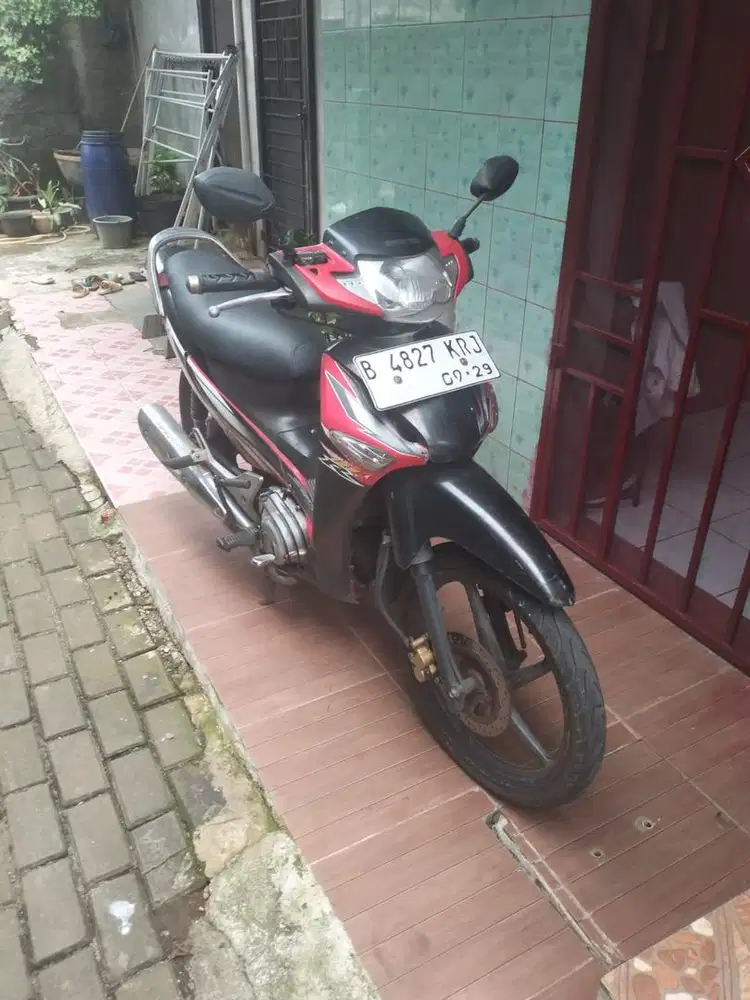 Honda supraX 125