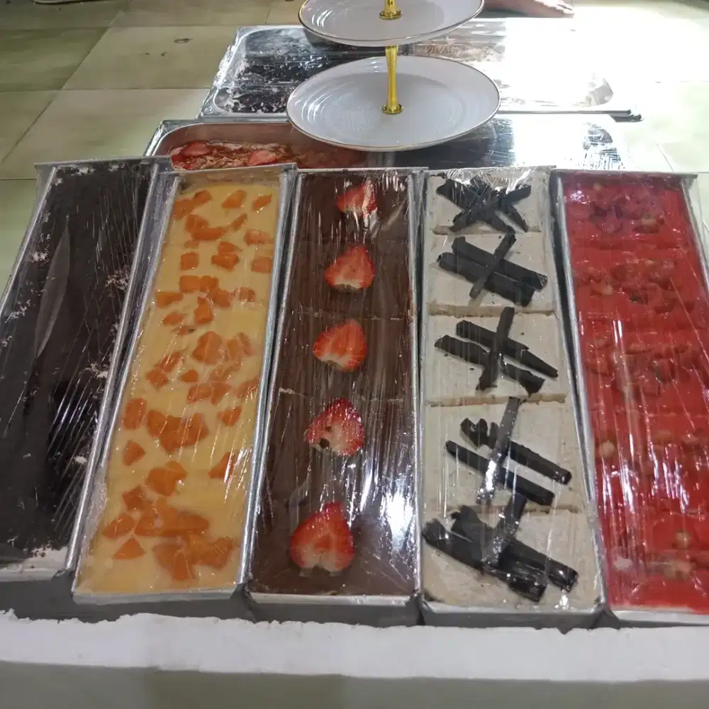 DICARI KARYAWAN PRODUKSI DESSERT