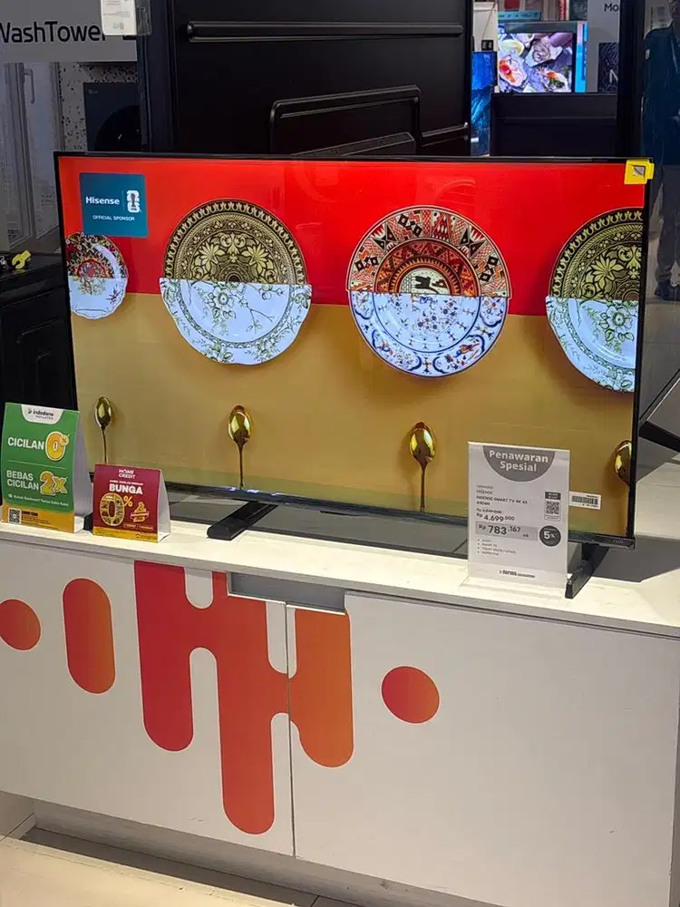 Hisense smart tv 4K 43 inchi