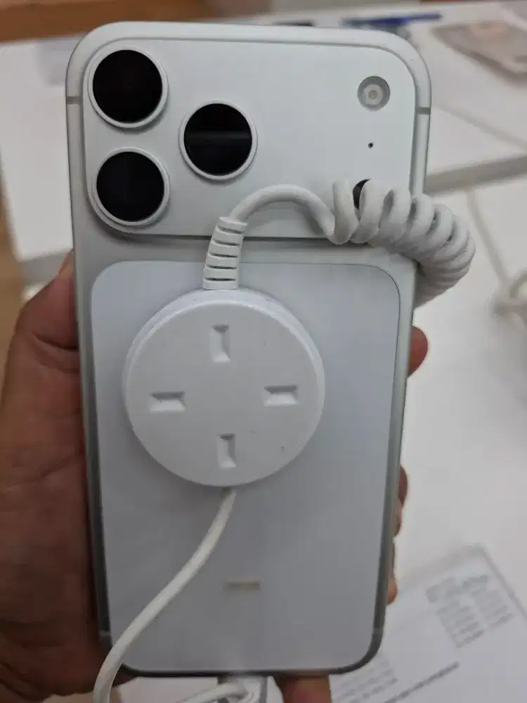 Iphone 17 Pro max Silver 256GB