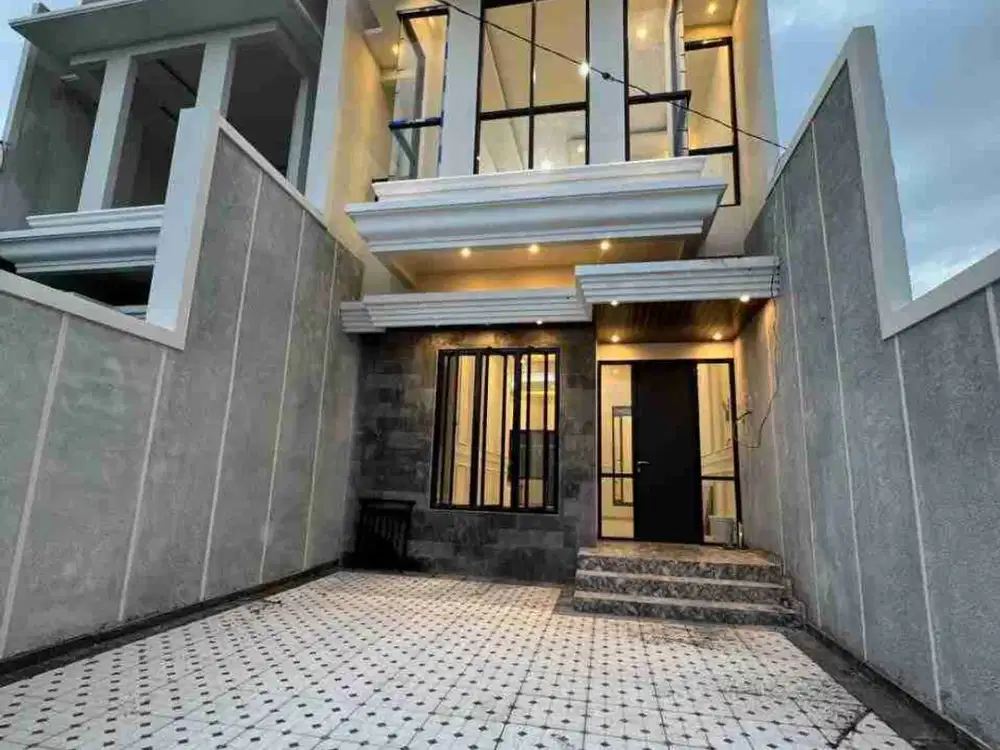 Promo Ramadhan‼️Jual Rumah Baru Greenlake Wonorejo  2 Lantai Minimalis Rungkut Akses Merr