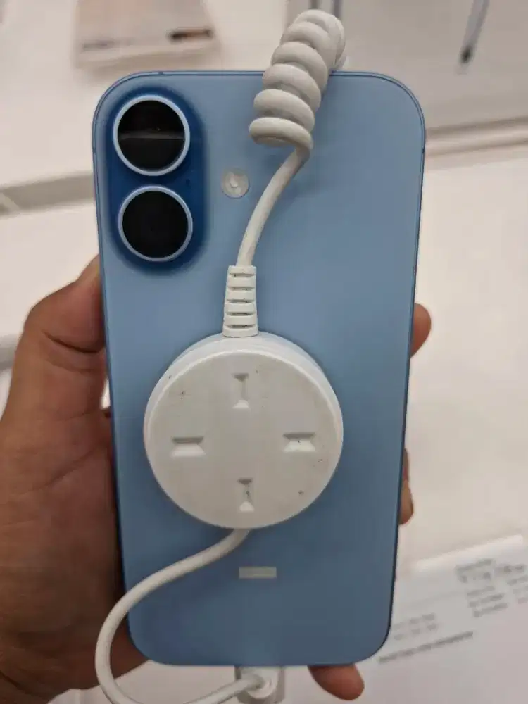 Iphone 17 Basic Warna Biru 256GB