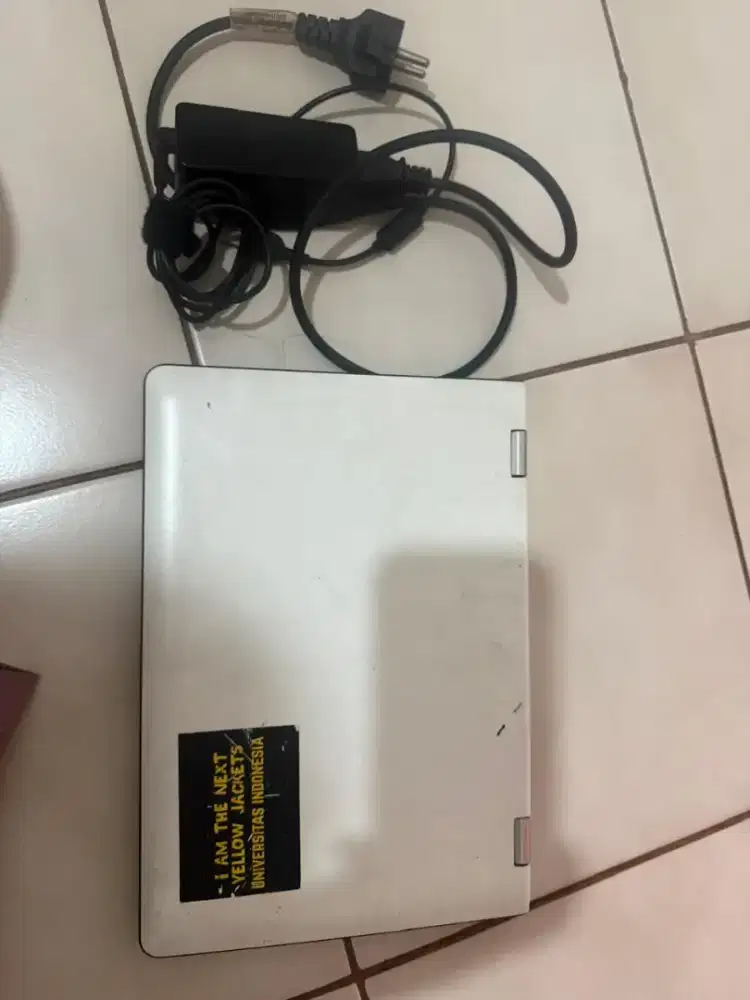 Second Lenovo Ideapad 300s