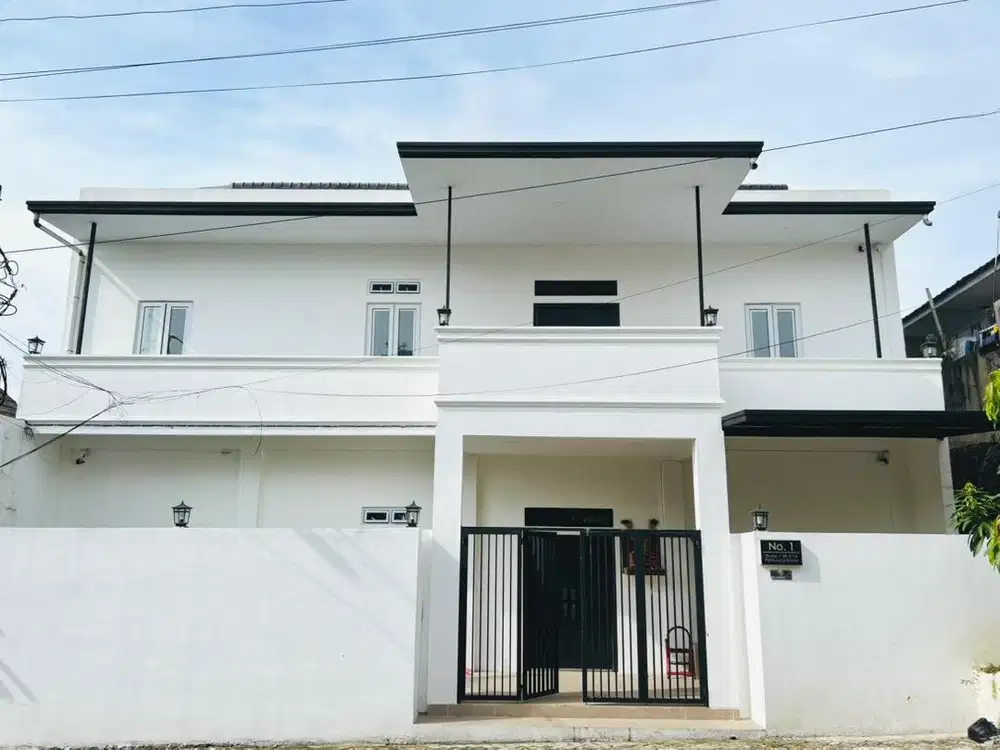 Dijual Cepat! Rumah 2 Lantai, Siap Huni!