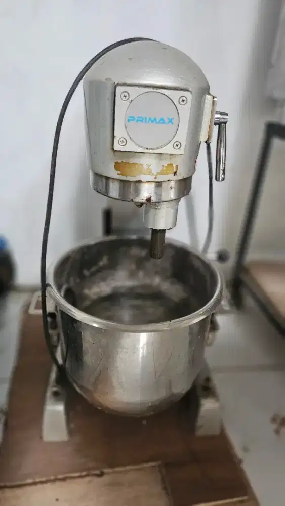Planetary mixer
