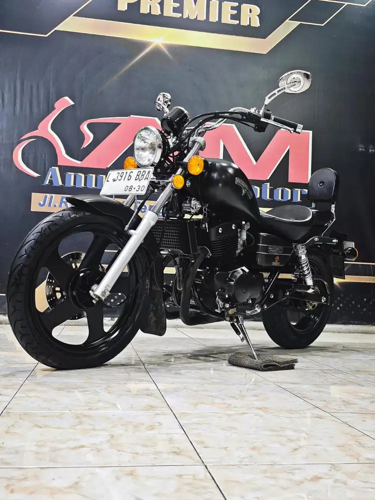 Benelli Patagonian Eagle 250 Carbu TH 2025 like new