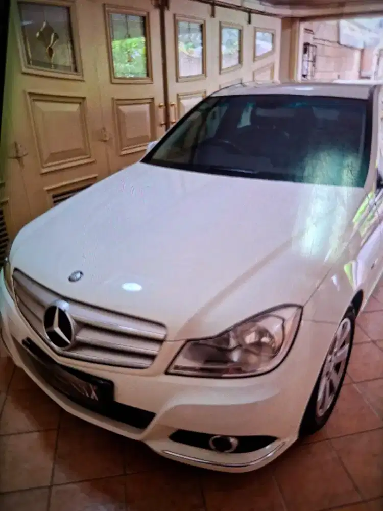 Mercedes Benz C 200 Th 2011