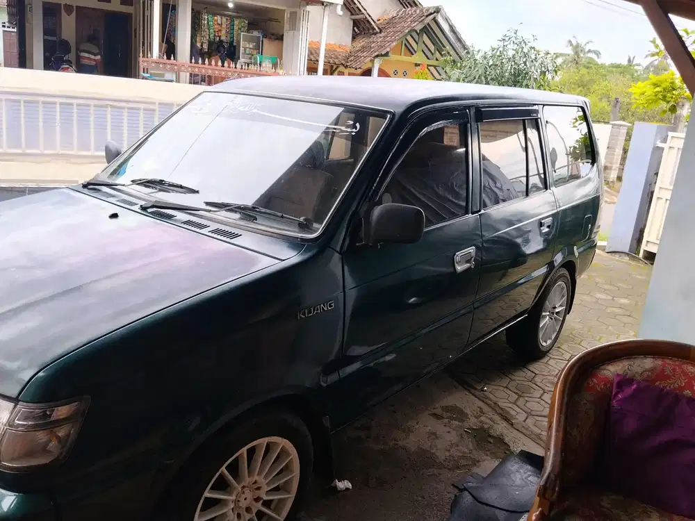 Toyota Kijang 1997 Bensin