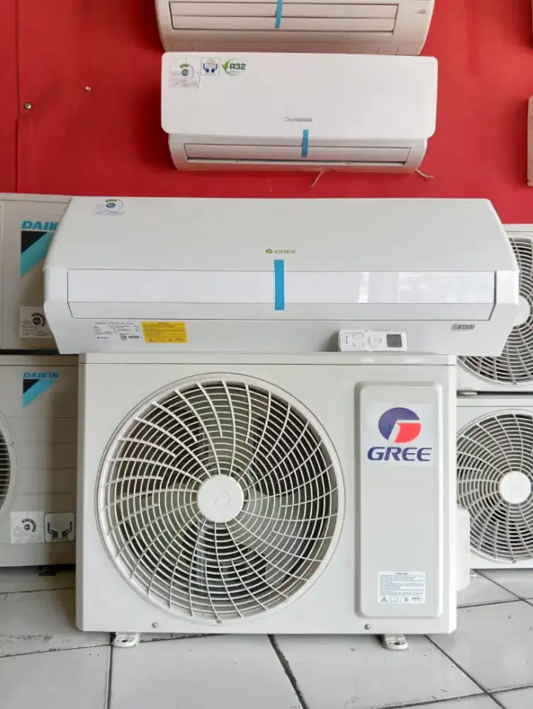 AC GREE 1.5 PK tipe gwc-moo12