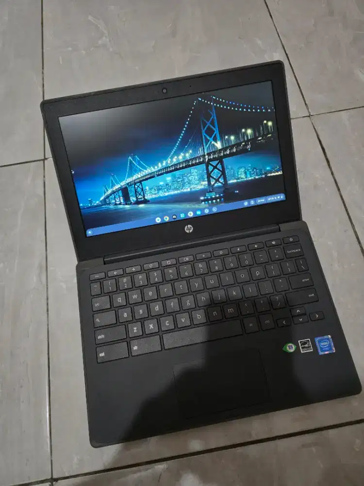 HP chromebook G8 11 inch