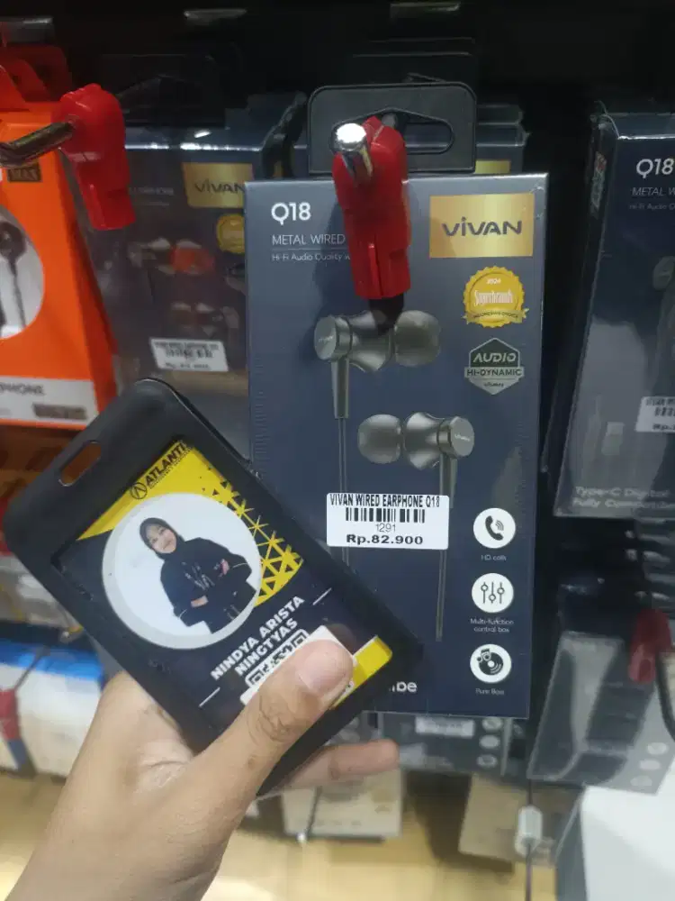 Vivan wired earphone ATLANTIS DAHSYAT