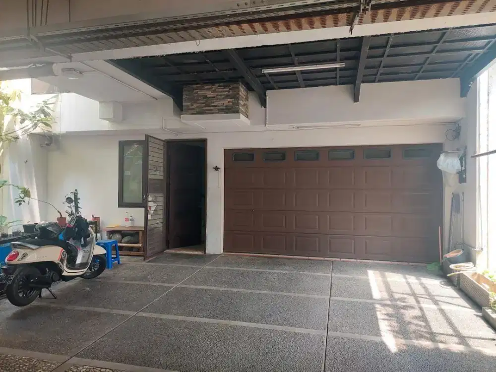 Dijual Rumah di Springhill Golf Residence Uk.9x17m2 Harga Nego