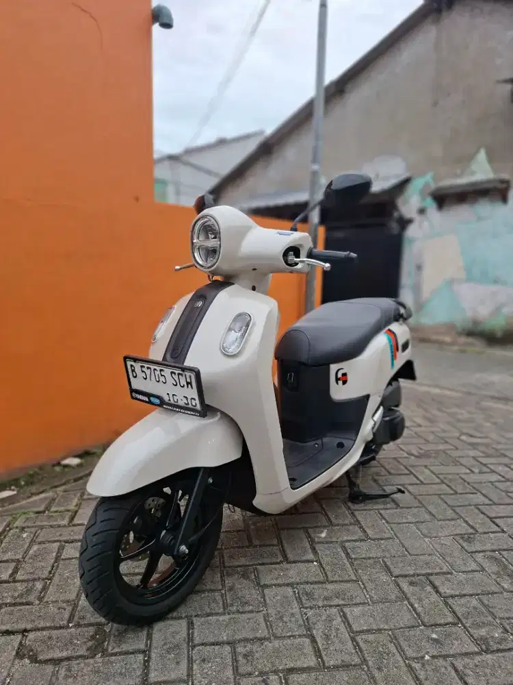 Yamaha Fazzio Keyles 2025 bln 10 istimewa Brgrnsi