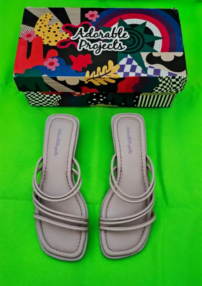 SANDAL WANITA MERK ADORABLE PROJECTS