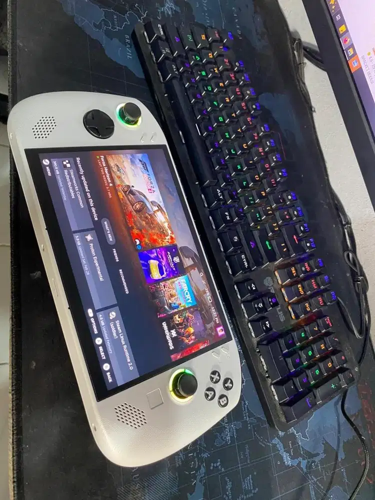 HANDHELD GAMING LENOVO LEGION GO S Z2