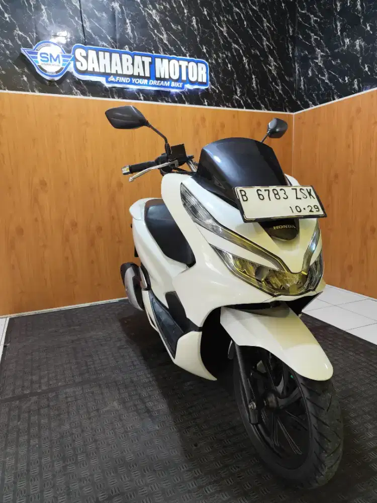 HONDA PCX 150 CBS TH 2019 CASH ATAU KREDIT DAN SPAYLATER BERGARANSI