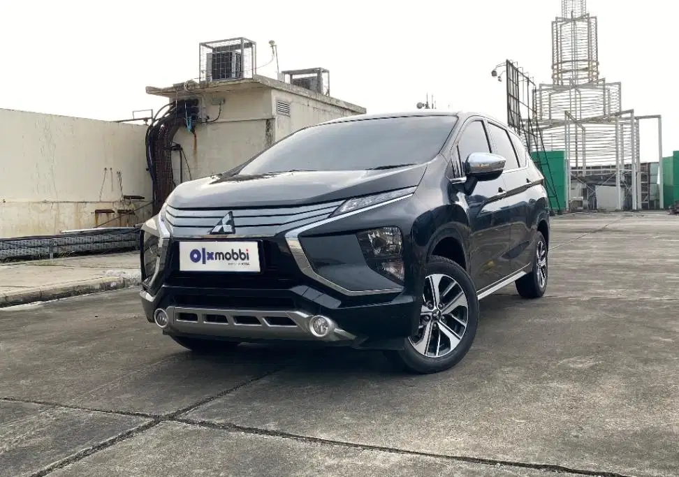 TDP 10JT, Mitsubishi Xpander 1.5 Ultimate Bensin-AT Hitam 2018