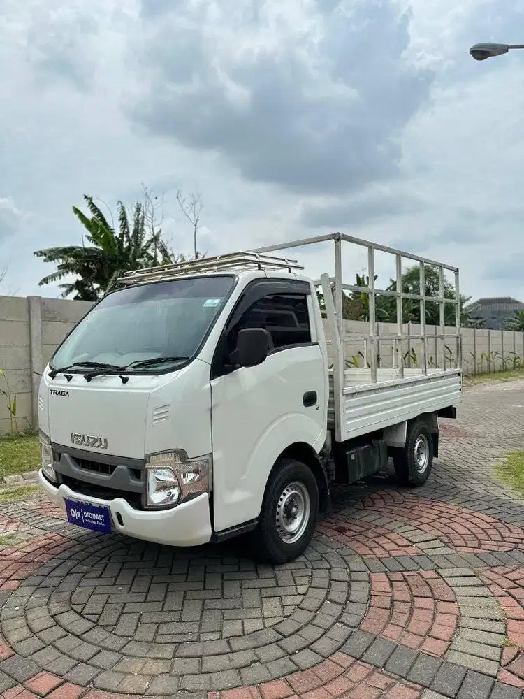 KM 20 ISUZU 2024 TRAGA PICKUP 2.5 MT PUTIH OTOMART 286 KENJERAN