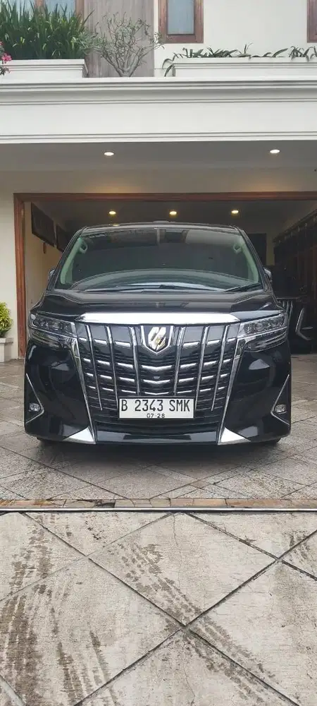 Dijual Alphard Hitam Th. 2018