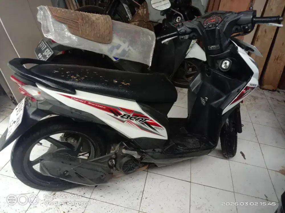 Honda Beat ESP  tahun 2016 pajak panjang 02/2027 lengkap,murah