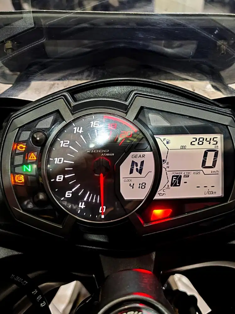 Dijamin puas Kawasaki Ninja ZX25R ABS QS TH 2021 Odo 2rb super keren